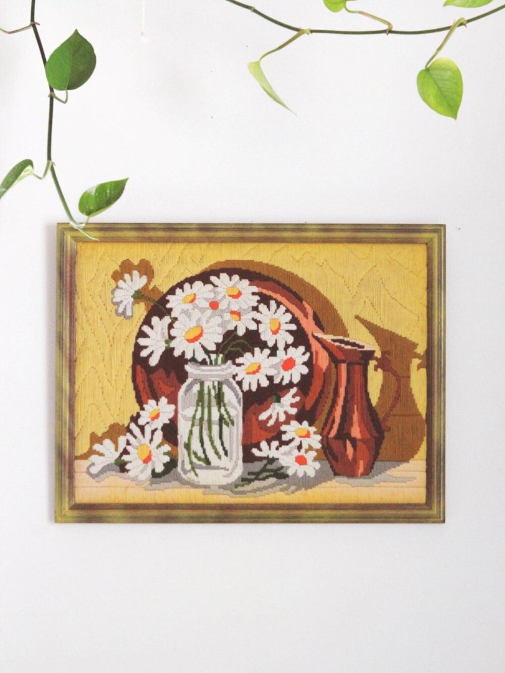 Vintage Crewel Embroidered Daisy Flowers Framed Wall Art Embroidery Cottage
